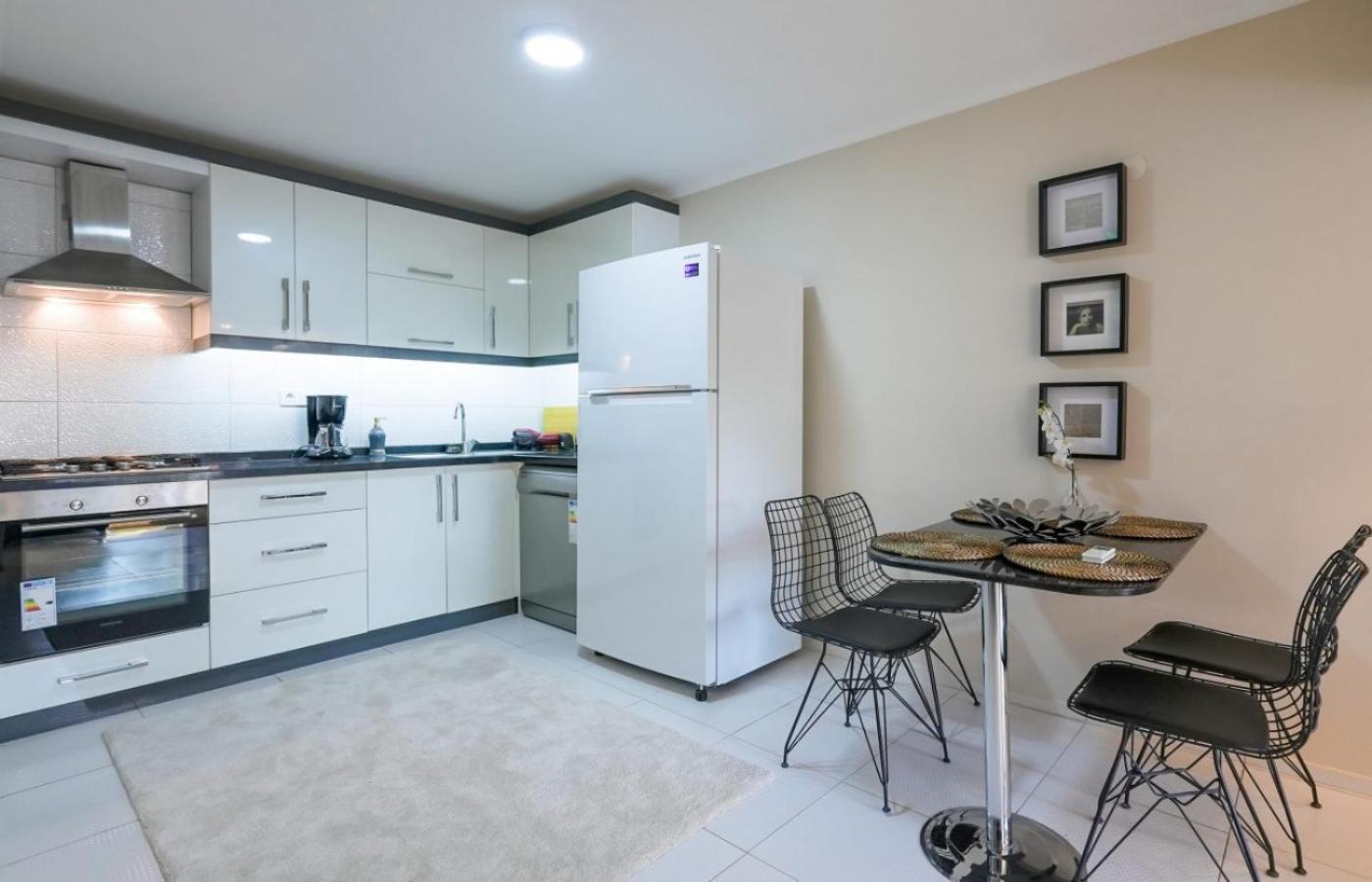 Appartement Excellent Flat Near Hadrian'S Gate à Antalya Extérieur photo